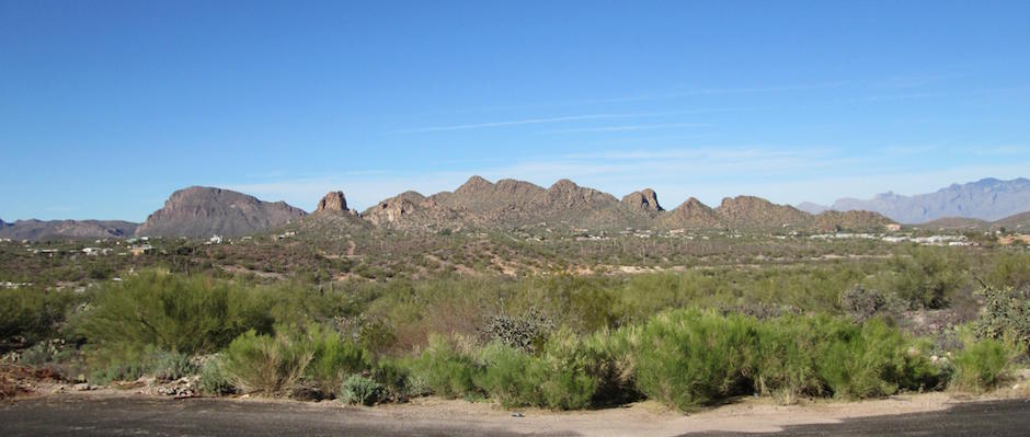 Tucson_Mountains_Foothills_Arizona_2014